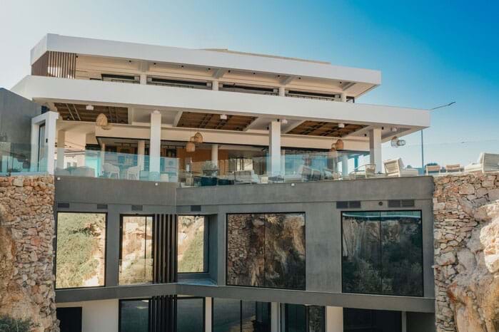 Chill Beachfront Apartments